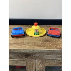 Playskool McDonald’s Square Little People Merry Go Round Cars Figure 4pc Vtg 70s